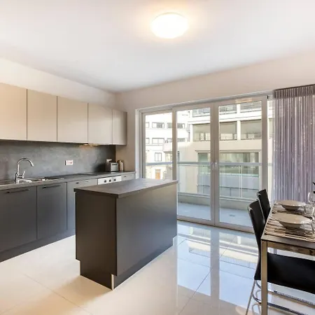 Beautiful Modern 2br 3 Apartamento